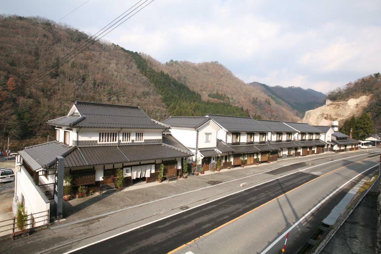 Yubaraonsen Yubaranoyado Komeya Hotel Maniwa Exterior photo